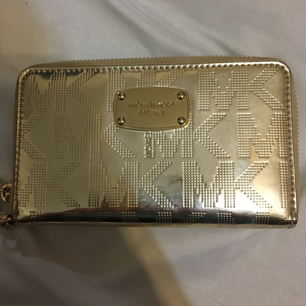 Micheal Kors wallet